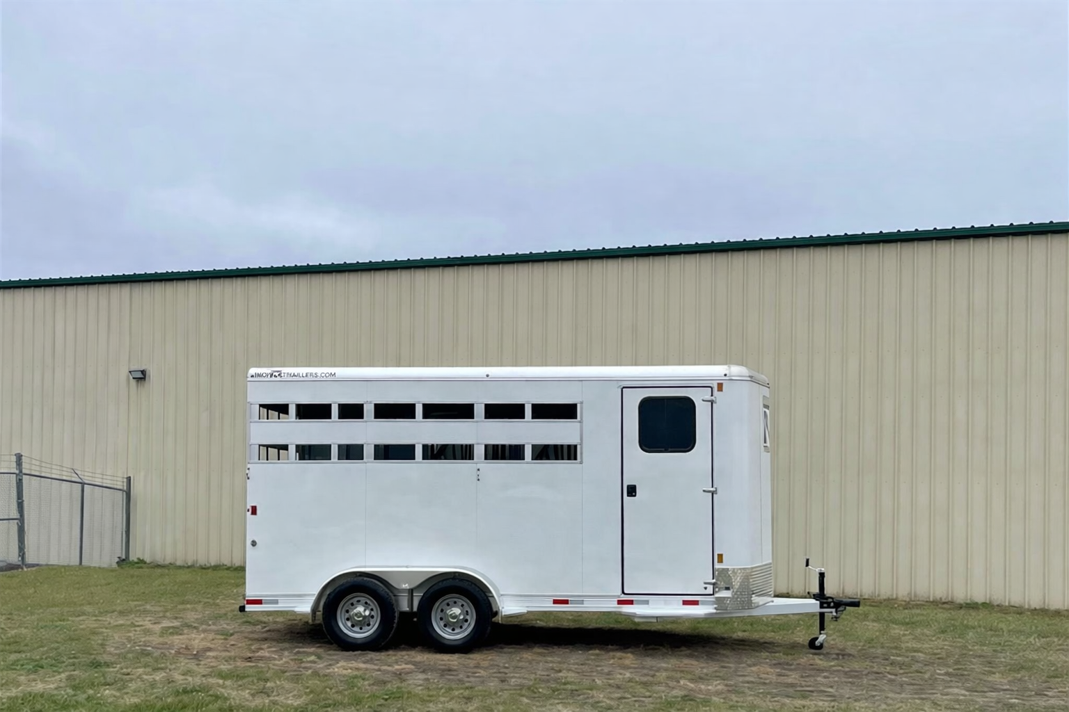 New Bumper Pull Horse Trailer - Image 10