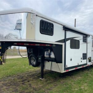 Used 2020 Bison Trailer 8311 Ranger 3H w/ 11'SW LQ & 9' Slide