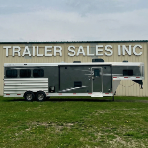 New 2025 Merhow 8312 RWSD Summit 3H w/ 12'SW Living Quarters