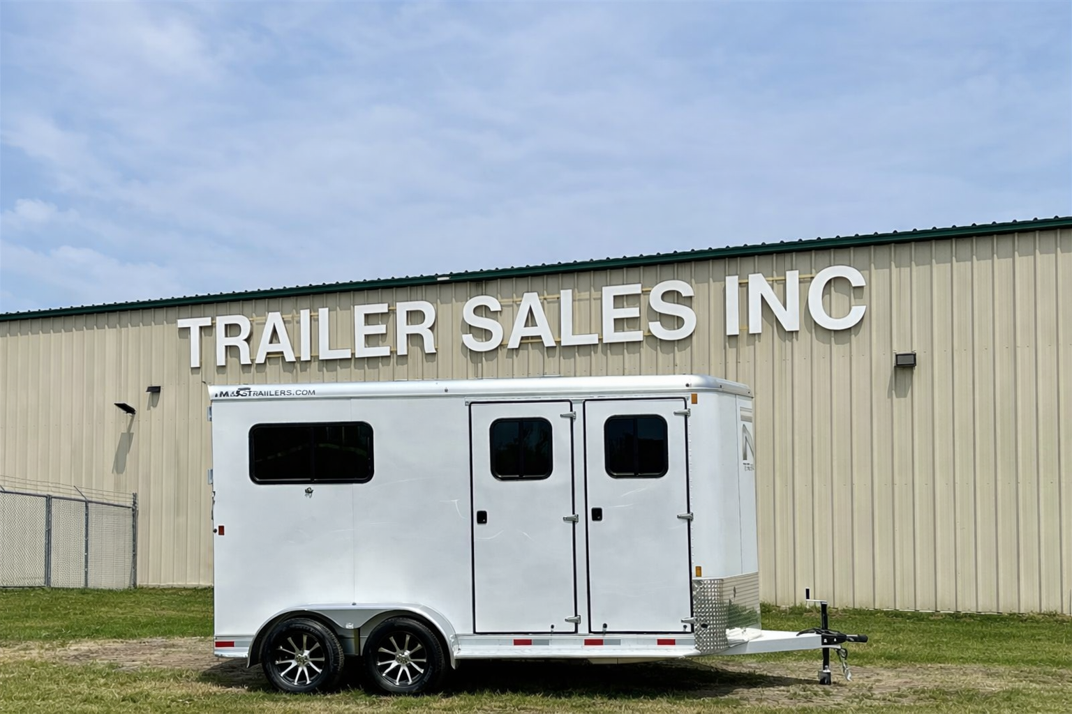 New Bumper Pull Horse Trailer - Image 9