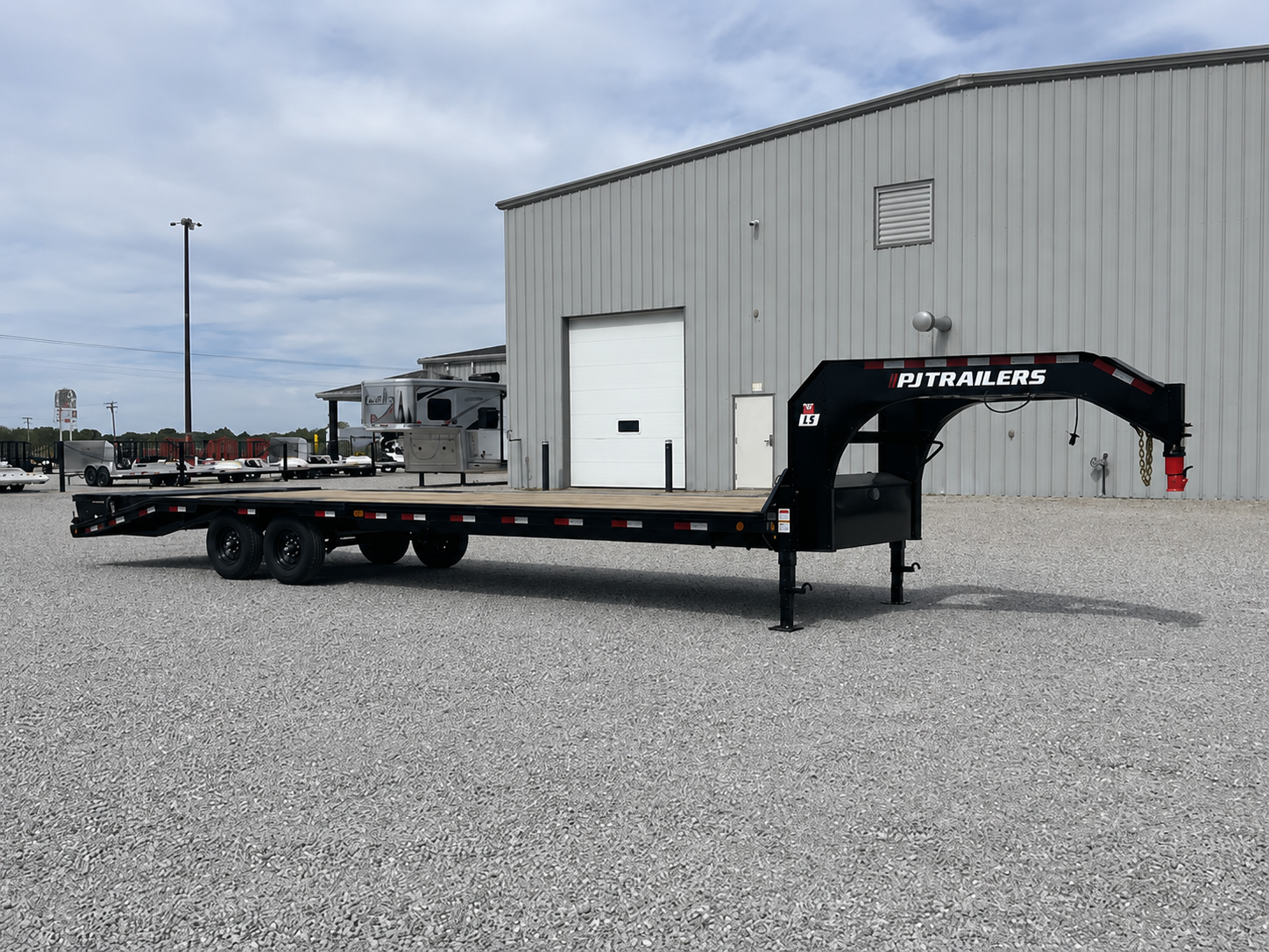 2026 PJ 102 X 30' LOW PRO FLATDECK TA GN - Image 3