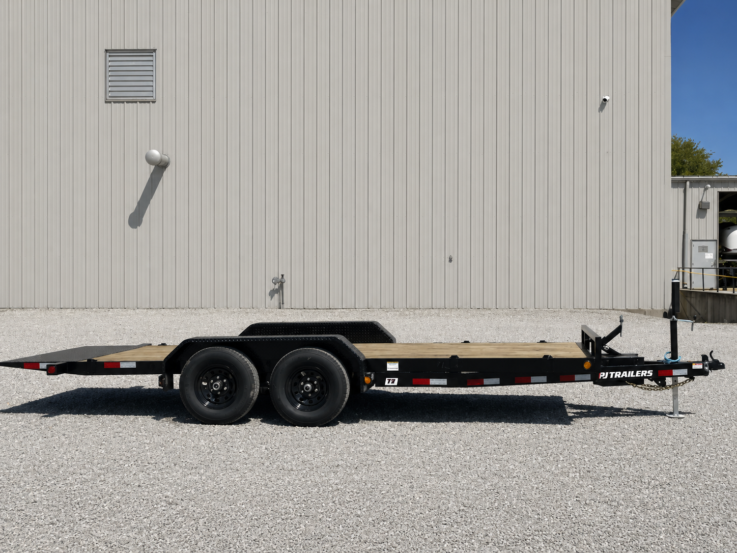 2026 PJ 83 x 18' TILT 5" CHANNEL TA BP - Image 2