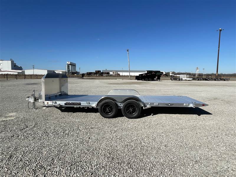 2026 Aluma 8218 Tilt Executive TA Trailer - Image 6