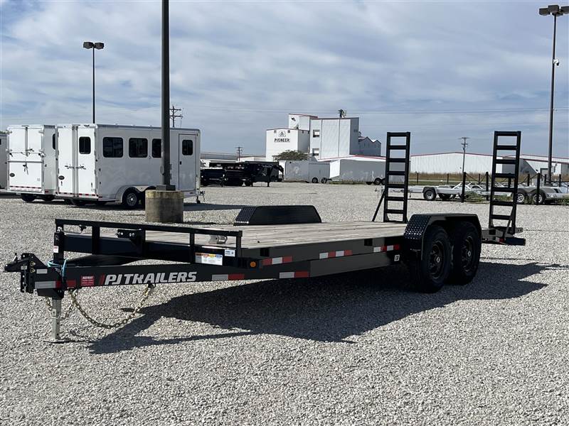 2026 PJ 83 X 22' 6" CHANNEL W/ 32" DOVETAIL TA BP - Image 6